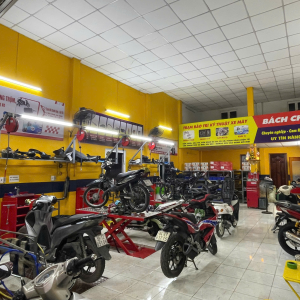 Vệ sinh bảo dưỡng SH350i