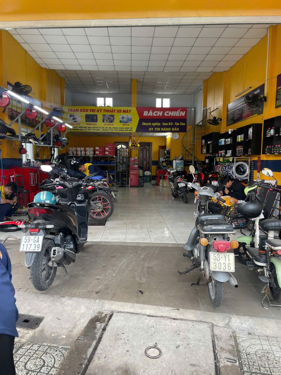 Dịch Vụ Vá Xe Máy Lưu Động Tận Nơi Nhanh Chóng – Uy Tín, Giá Rẻ